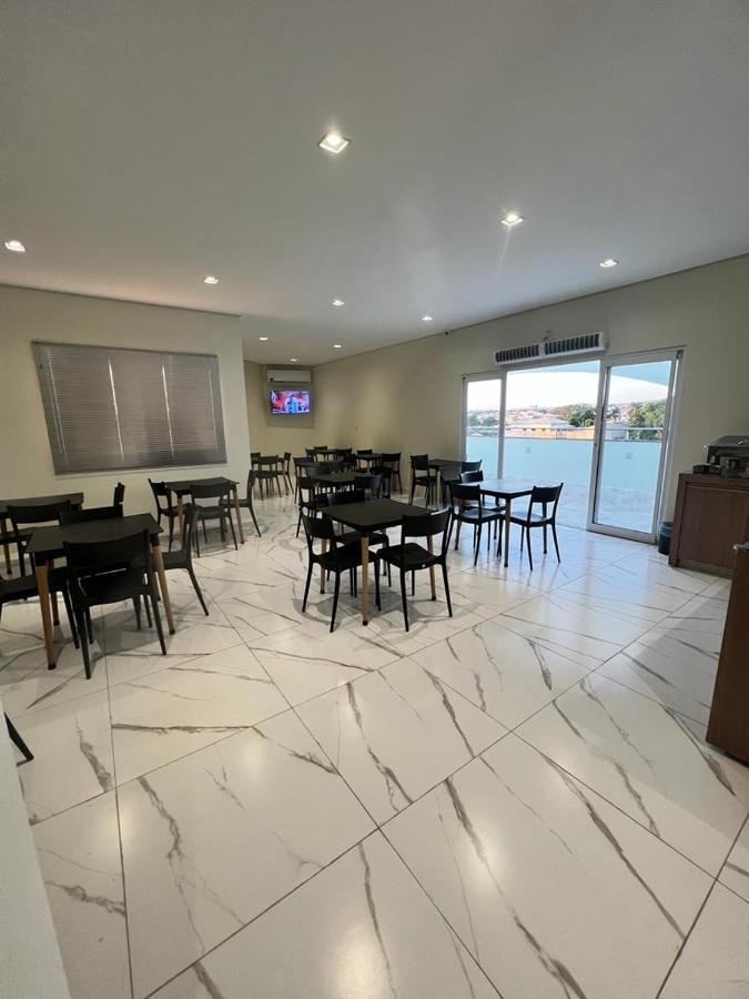 Rametta Hotel Montes Claros Bagian luar foto