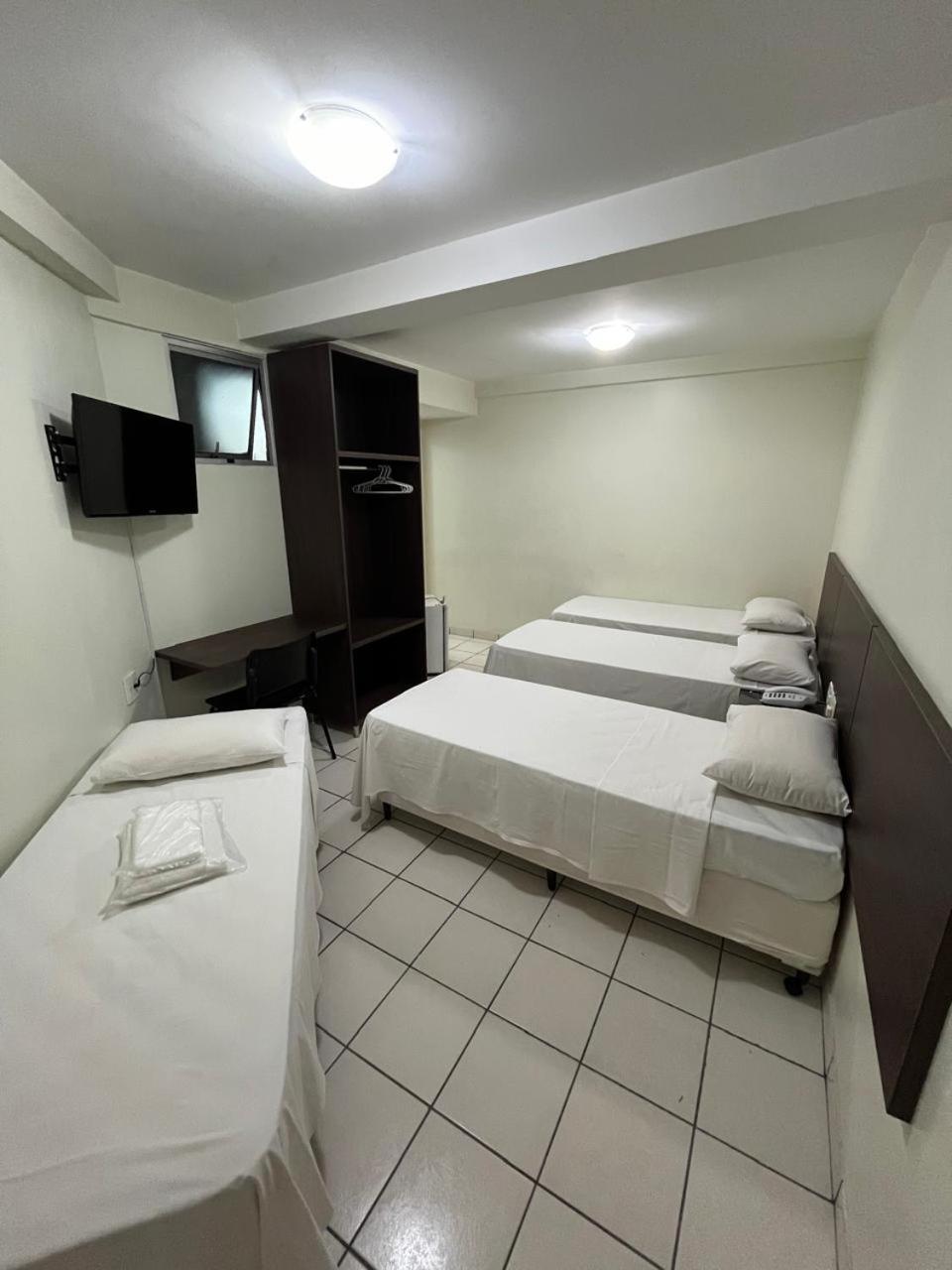 Rametta Hotel Montes Claros Bagian luar foto