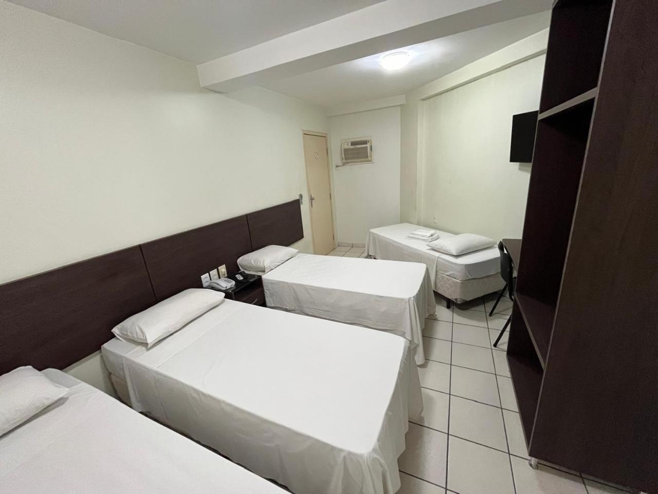 Rametta Hotel Montes Claros Bagian luar foto