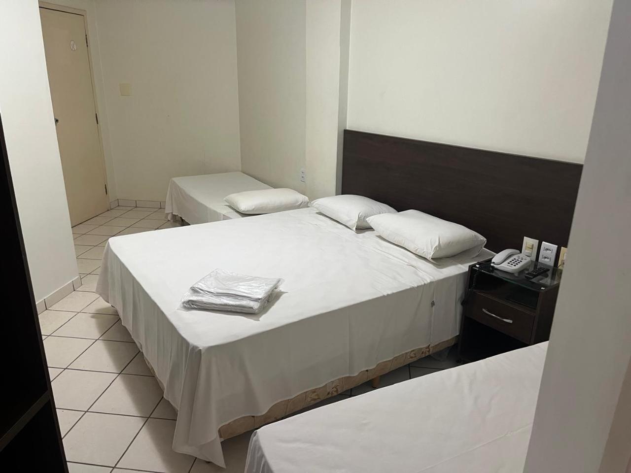 Rametta Hotel Montes Claros Bagian luar foto