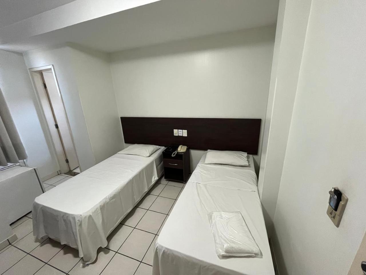 Rametta Hotel Montes Claros Bagian luar foto