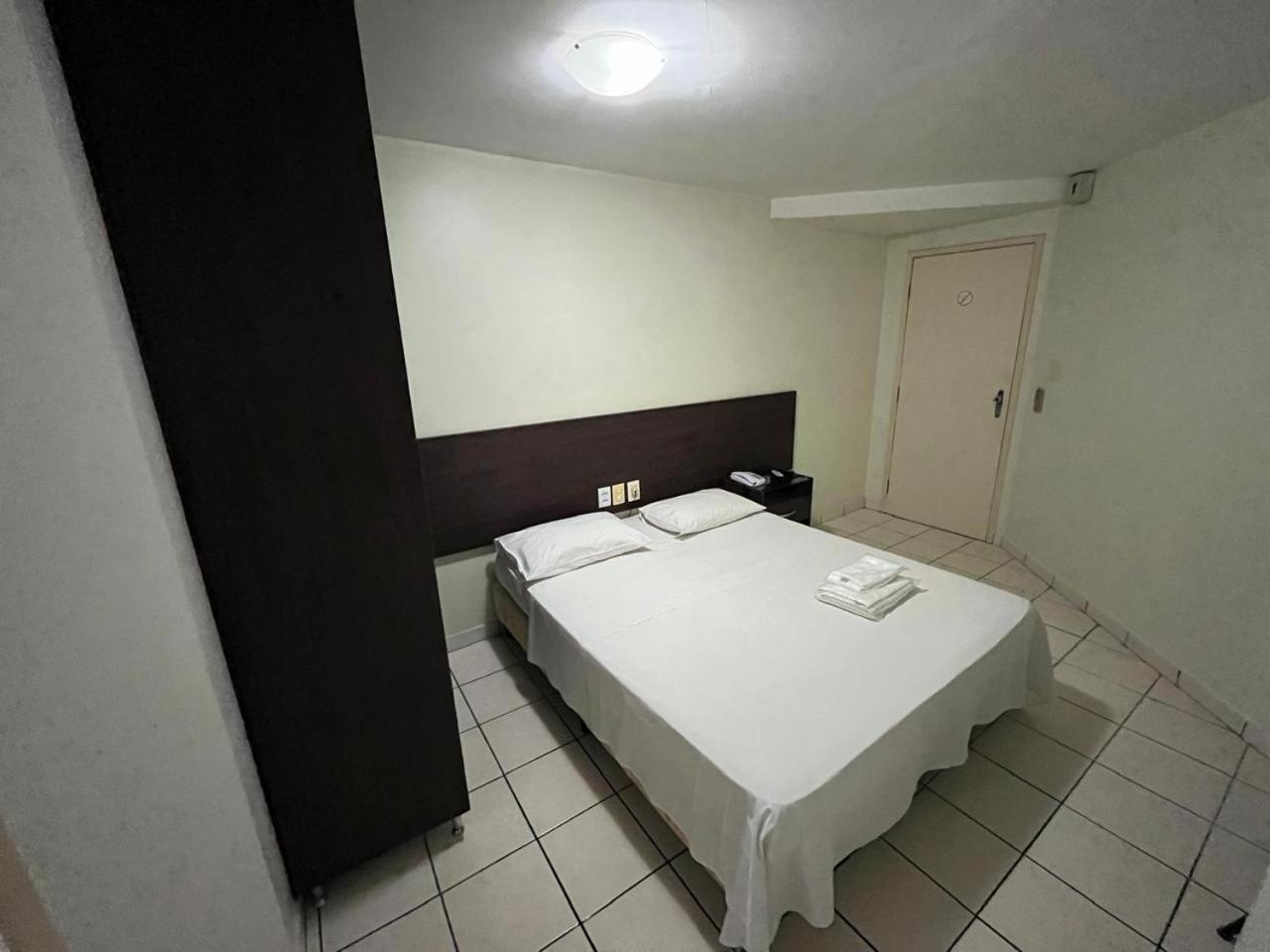 Rametta Hotel Montes Claros Bagian luar foto