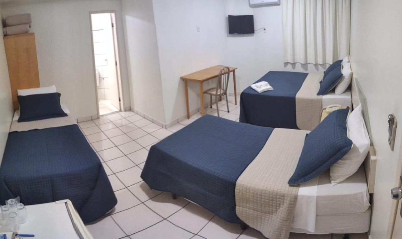 Rametta Hotel Montes Claros Bagian luar foto